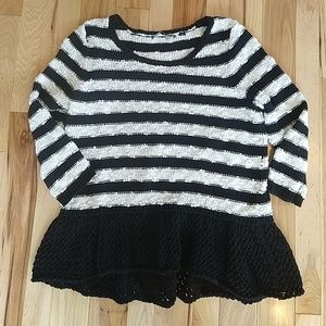 Anthropologie Knitted & Knotted Sweater